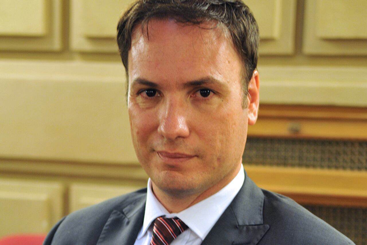 Enrico marcó que no hay afinidad con el PJ o la izquierda.