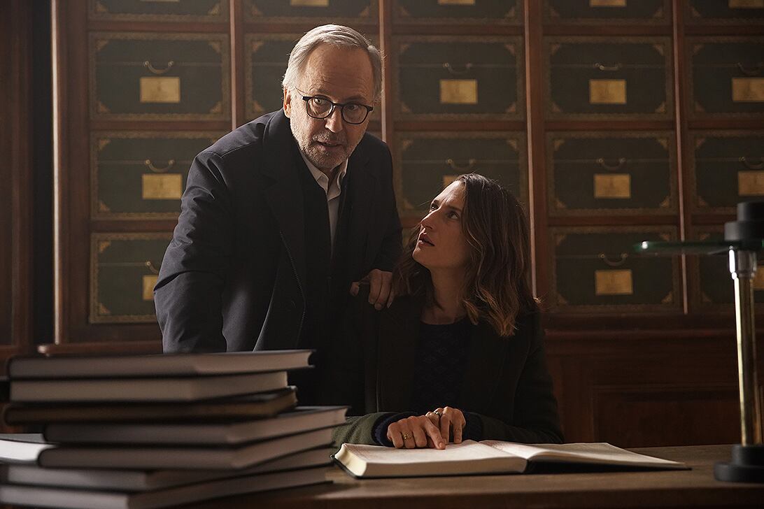 Aquí el "detectve" es un ácido crítico literario.