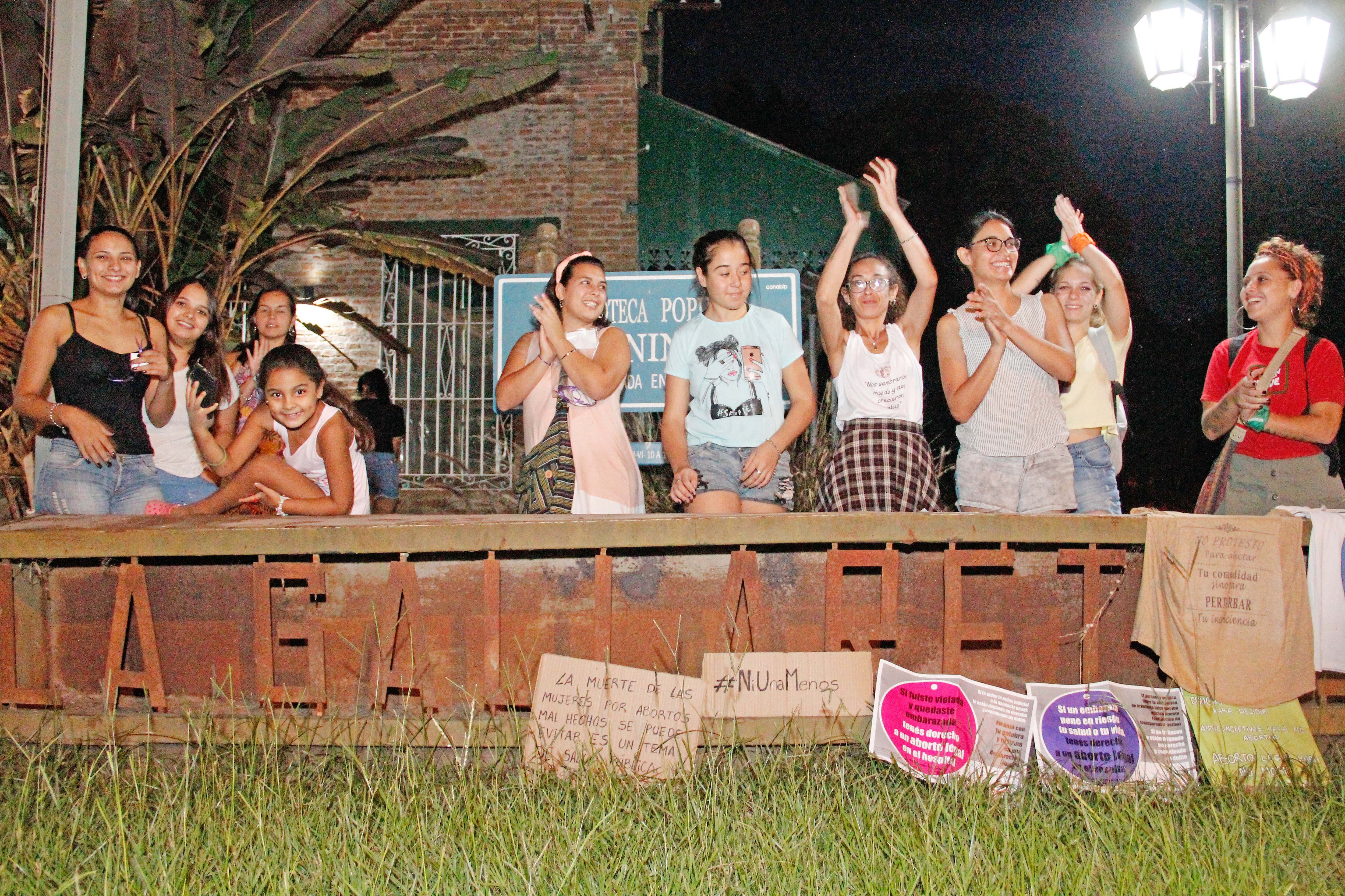 El 8 de marzo de 2020, trece mujeres hicieron su primera actividad colectiva en La Gallareta.