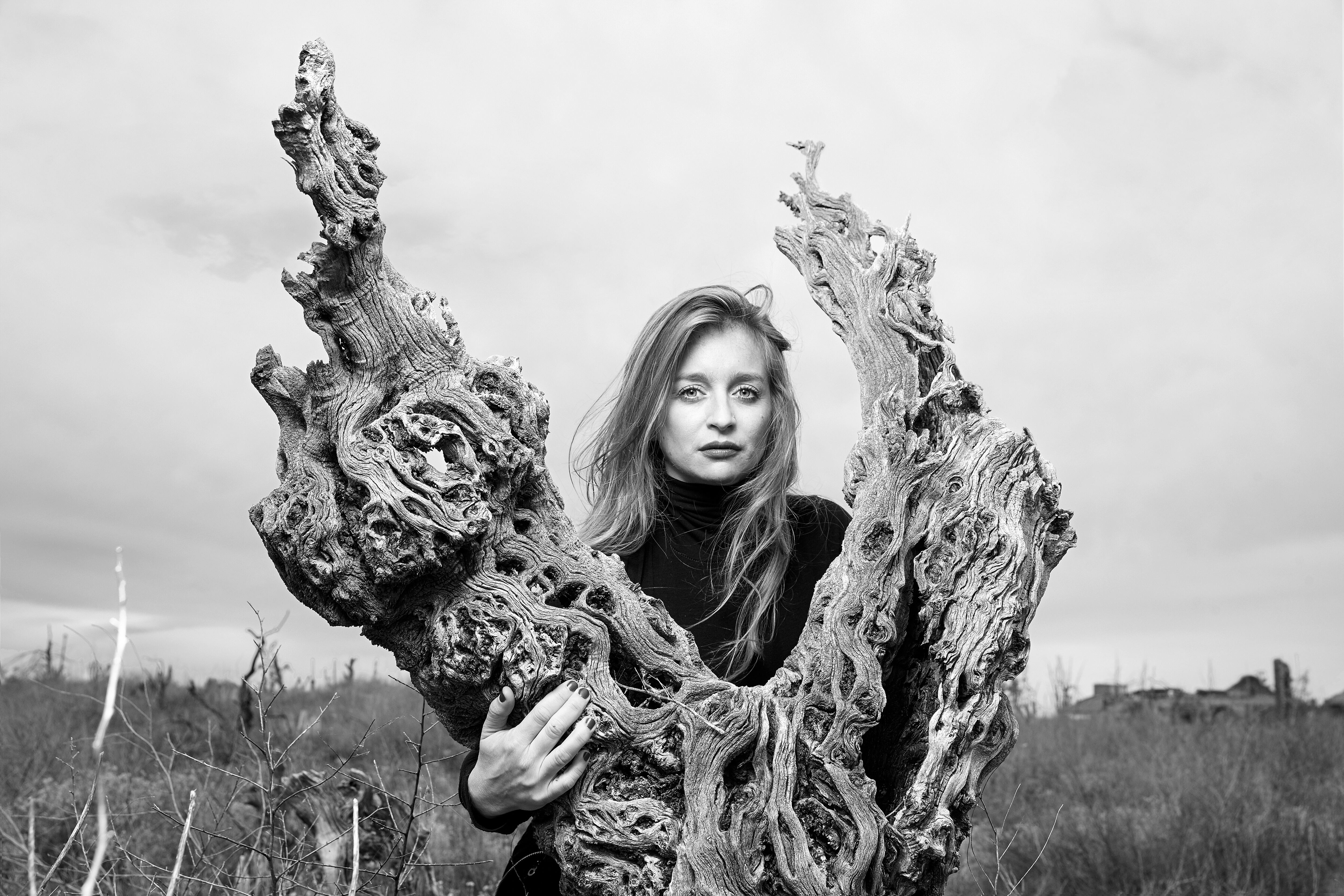 Victoria Roland es actriz, directora, dramaturga y creadora de la compañía teatral La Mujer Mutante junto a Juan Coulasso