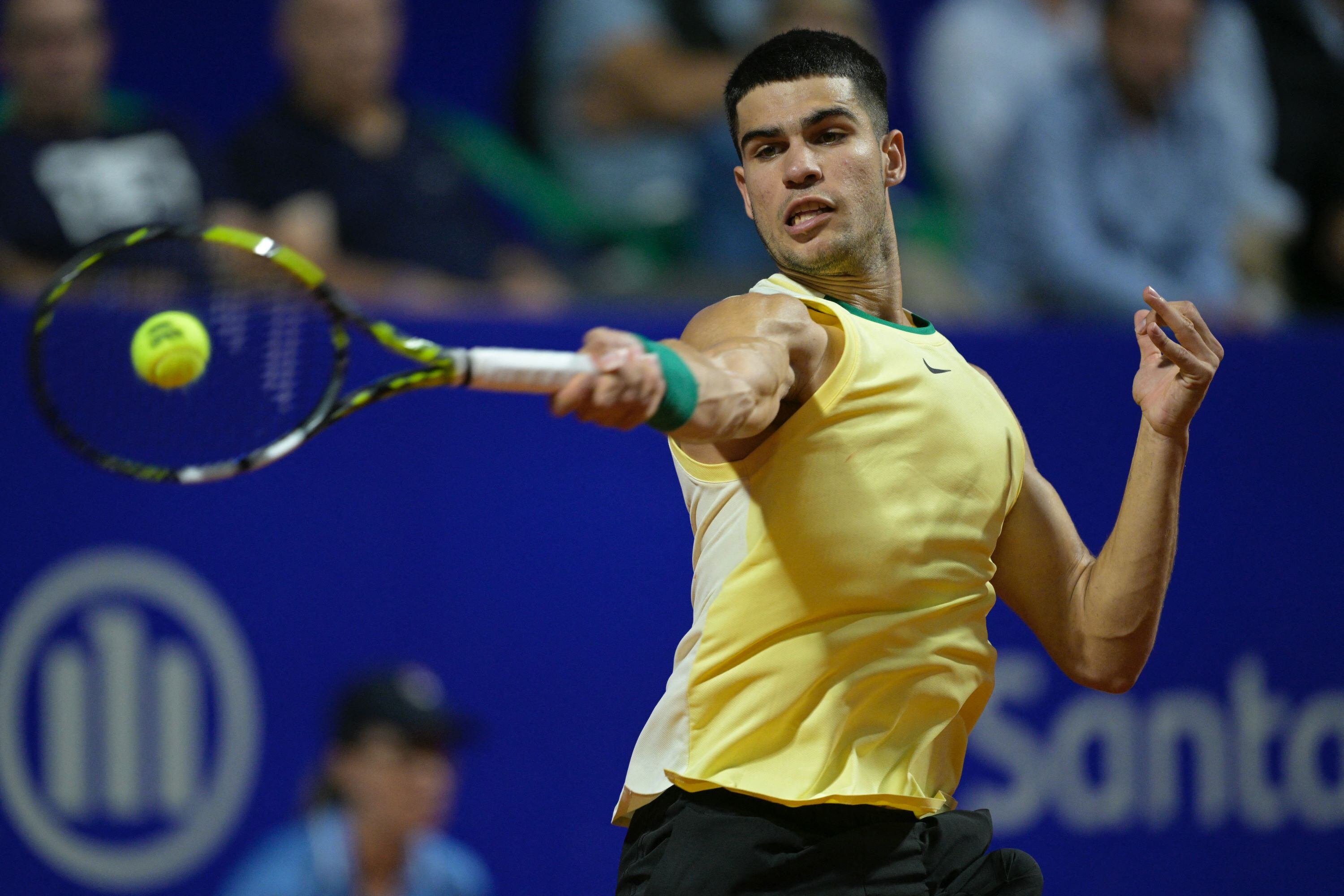 El español va por el doblete en tierra porteña