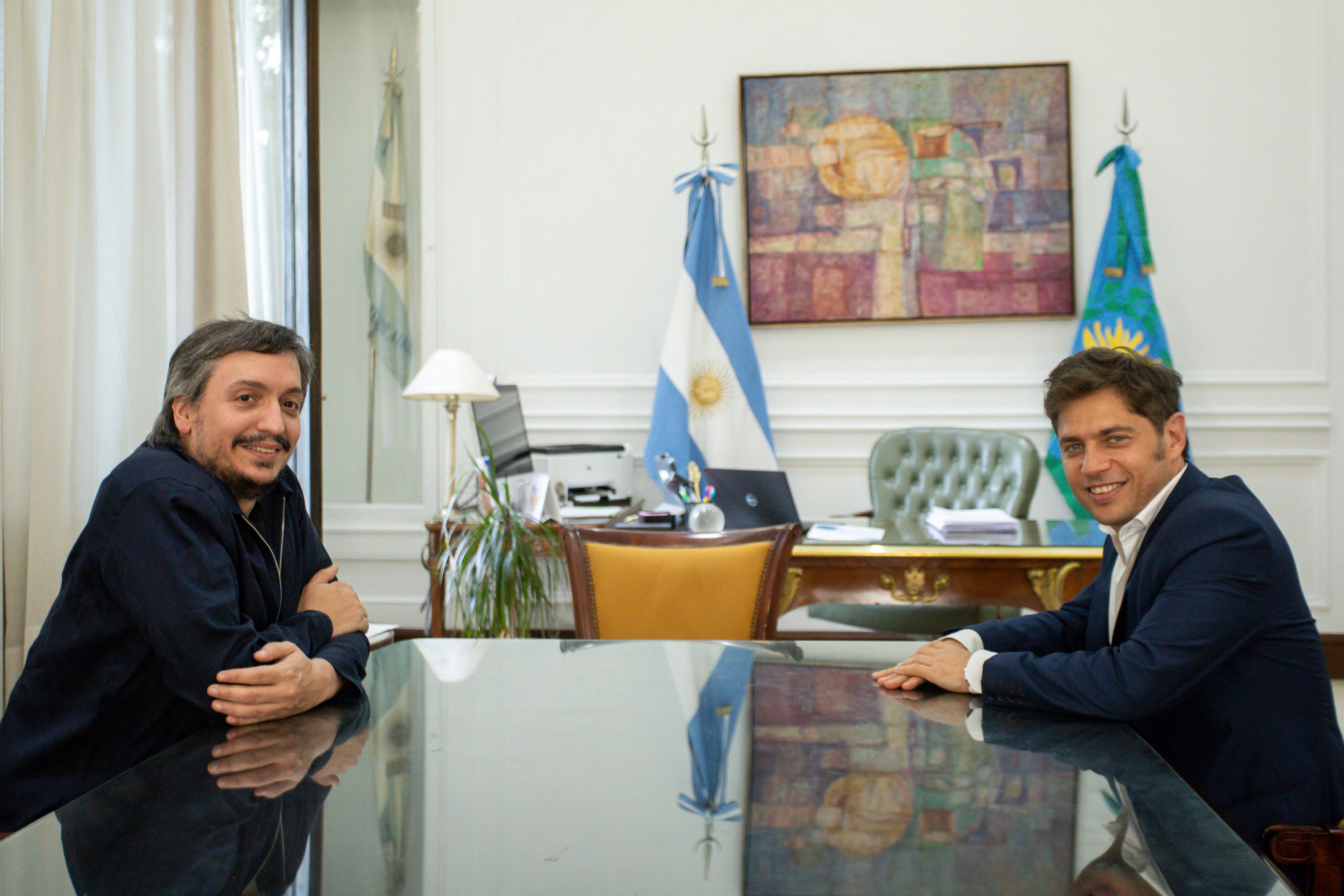 Máximo Kirchner se reunió con el gobernador Axel Kicillof.