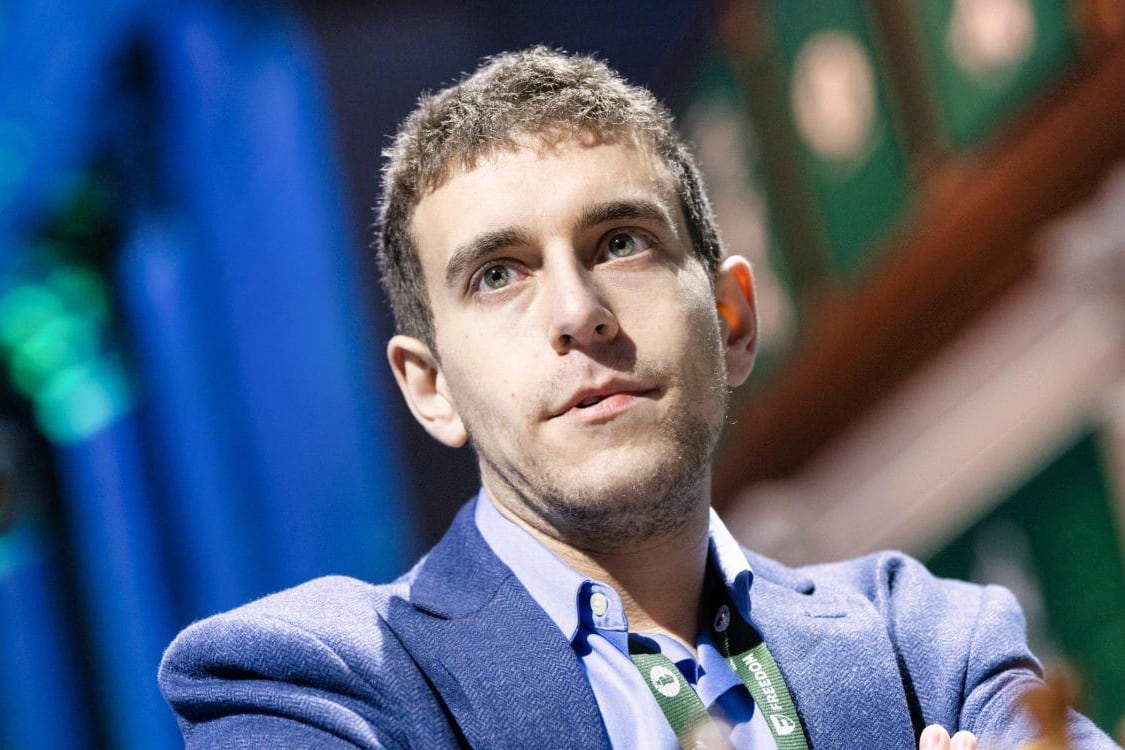 Naroditsky se había graduado en Historia