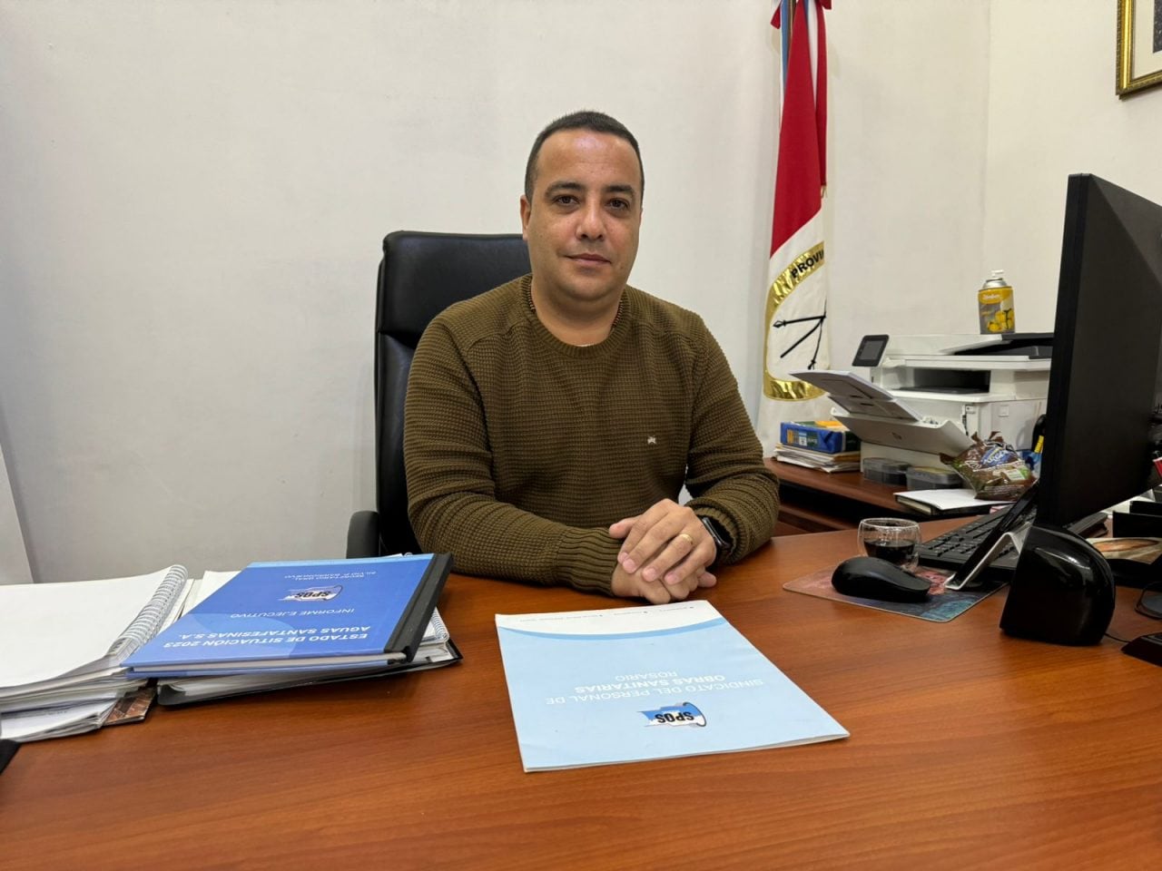 Barriovuevo: "Nombraron jerárquicos con sueldos millonarios".