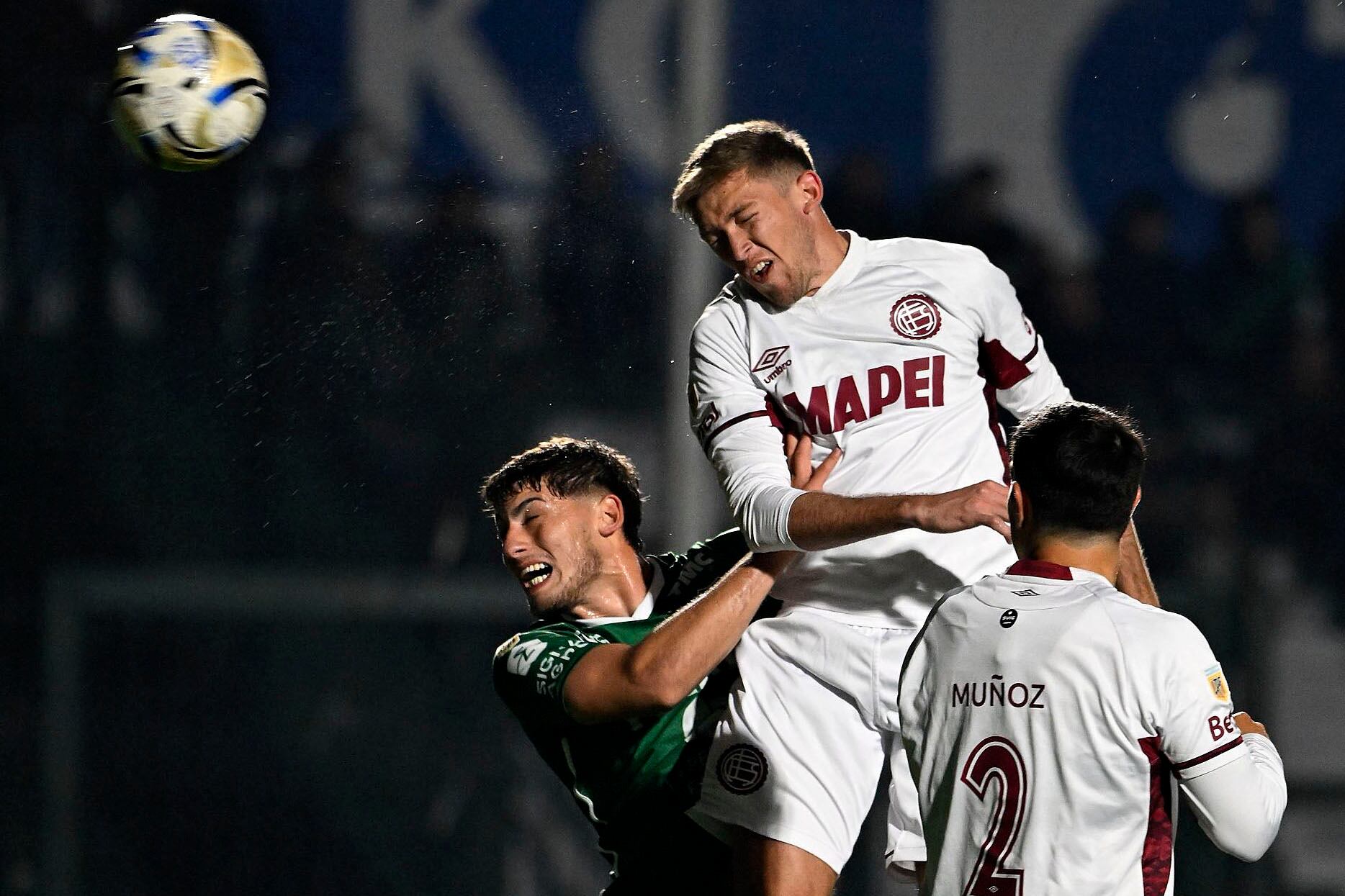 Castillo convierte el primer gol del ganador