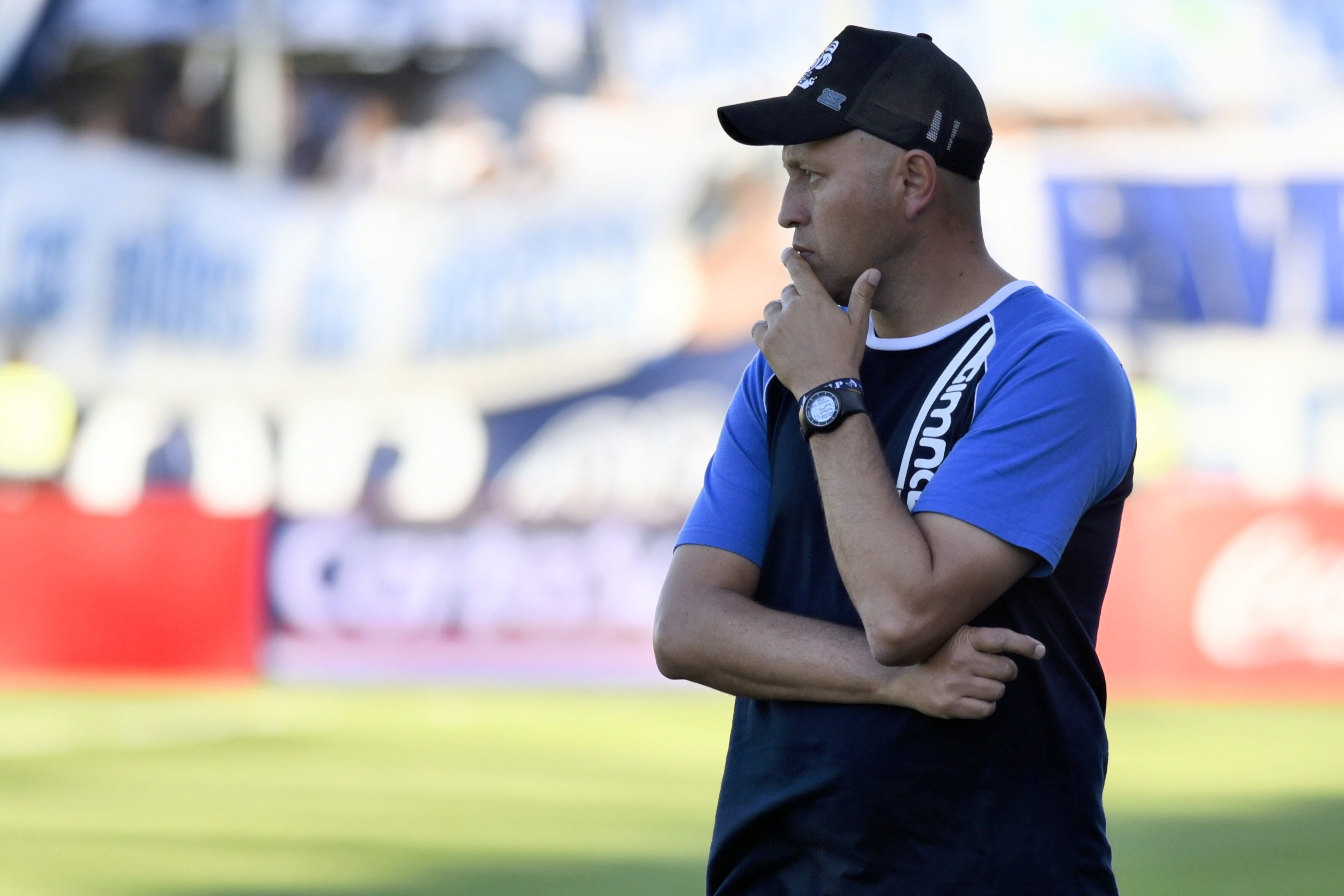 Diego Flores. Fue su último partido en el Lobo.