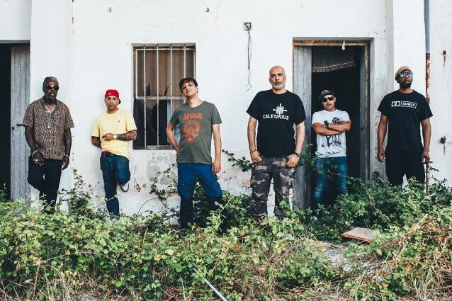 Asian Dub Foundation y Stewart Lee escalaron los charts con una canción anti-Brexit. 