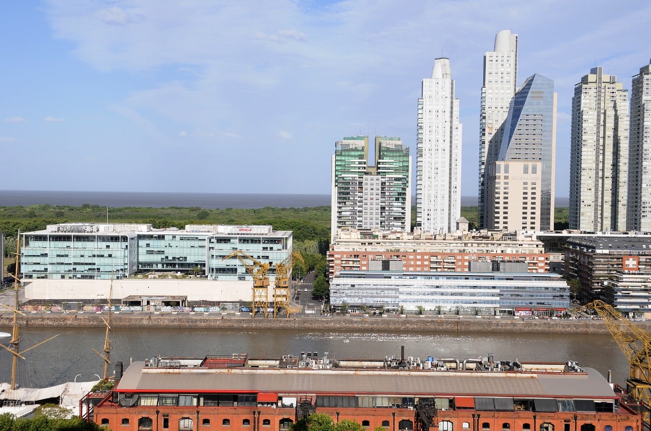 Puerto Madero es el barrio más caro de Buenos Aires. 
