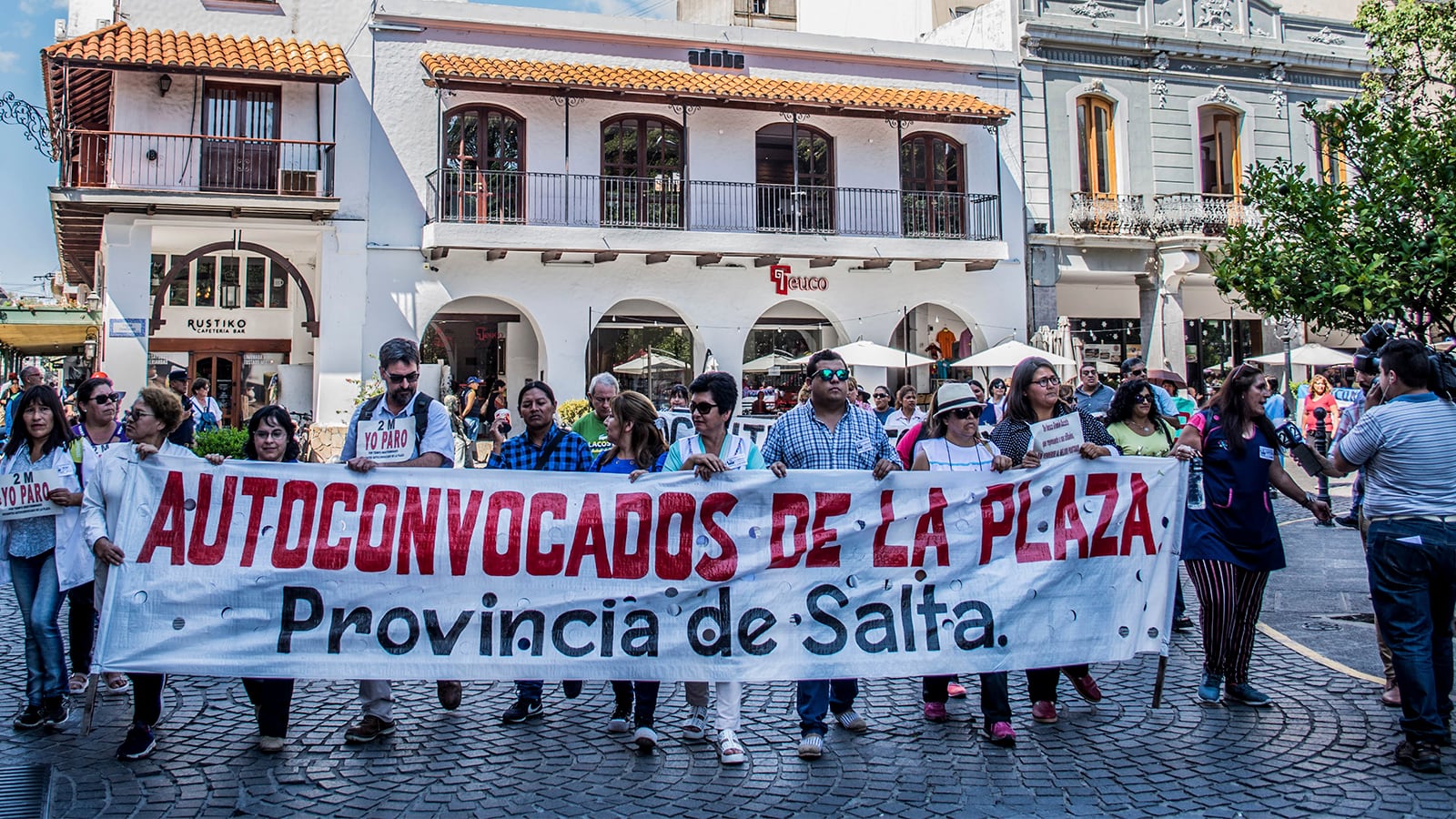 Marcha en el centro salteño