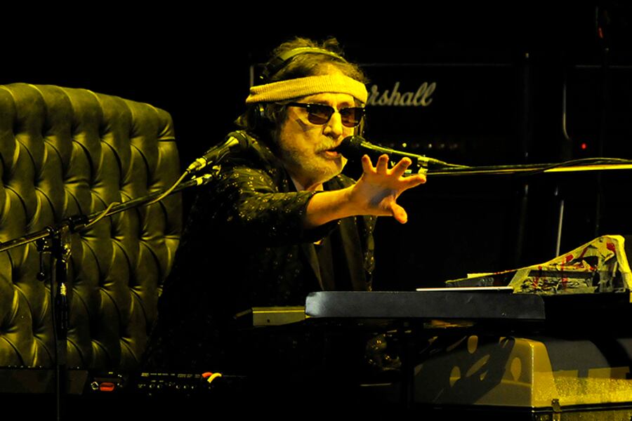 En el show hubo gemas como “Parte de la religión”.