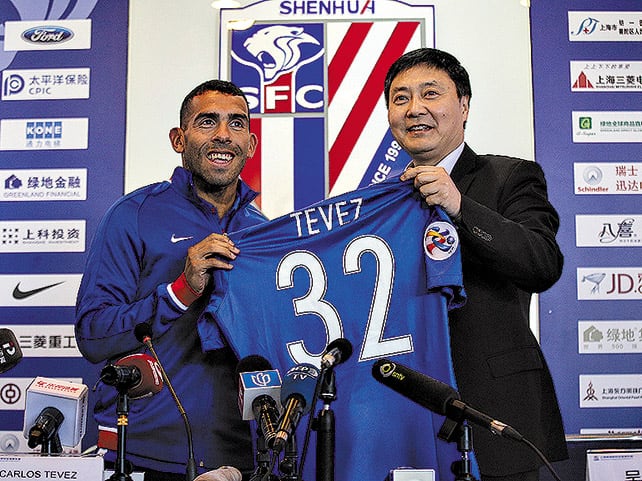 Tevez evitó dar detalles sobre su contrato millonario.