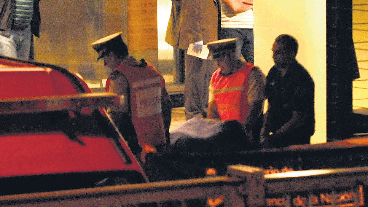 En la causa no se explica cómo los supuestos asesinos salieron del edificio sin dejar rastros.
