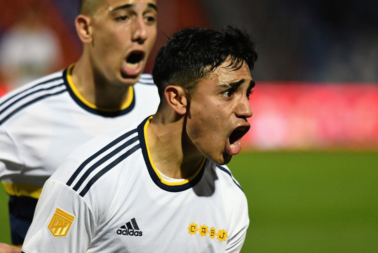 Langoni anotó otro gol decisivo para un triunfo de Boca