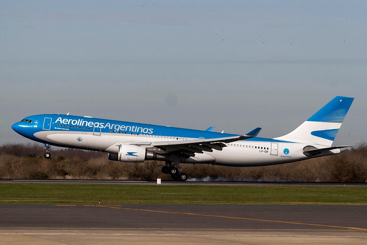 Aerolineas Argentinos suma vuelos para la temporada de verano.