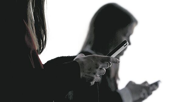 Los smartphones son extensiones de ellos mismos, no un mero accesorio tecnológico.