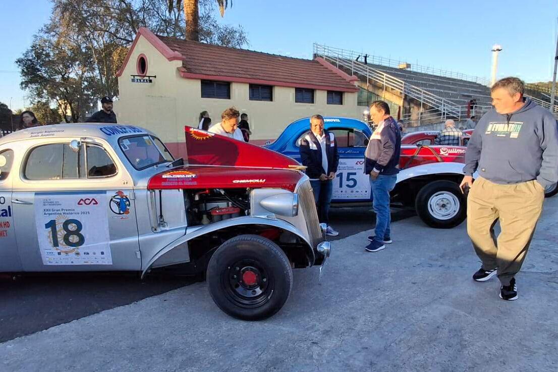 Las cupecitas de Chevrolet de Juan Juyero en el Sambódromo de Gualeguaychú
