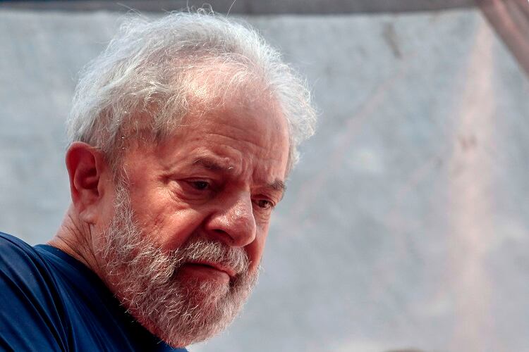 Lula el 7 de abril de 2018, cuando fue a prisión.