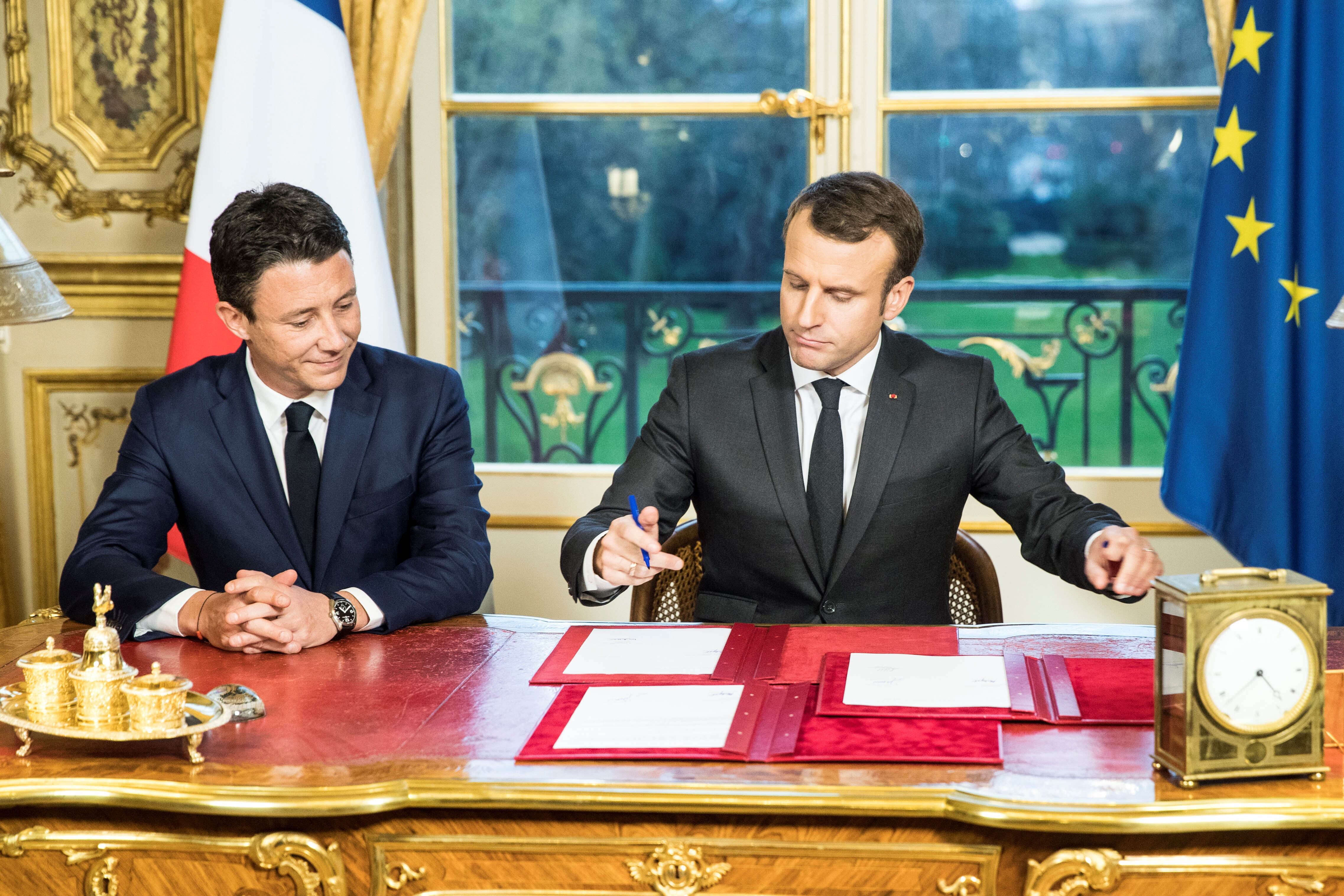 Griveaux y Macron, antes de que estallara el escándalo.