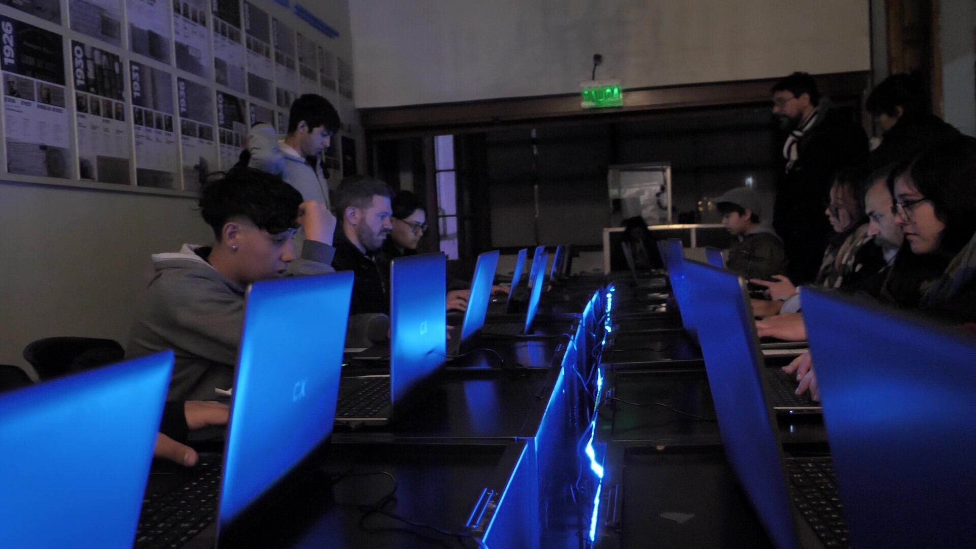 "Los videojuegos son un medio donde hay que ir por la soberanía cultural", aseguran en la UNAB.  