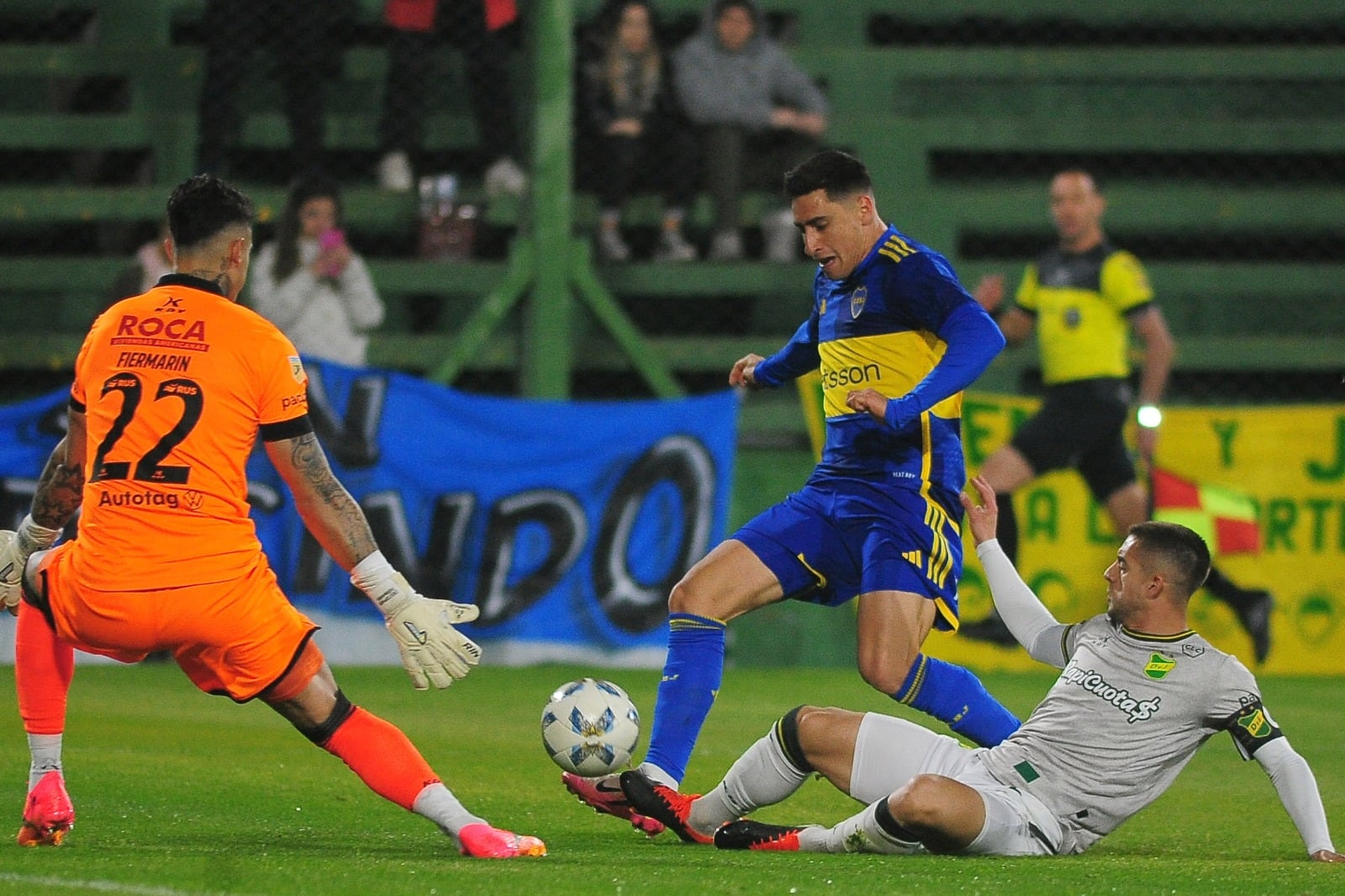 Merentiel enfrenta al arquero Fiermarín