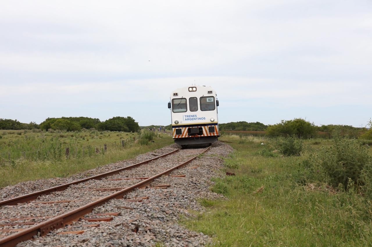 El Gobierno anunció la interrupción del ramal con el argumento de que la infraestructura requiere mejoras.