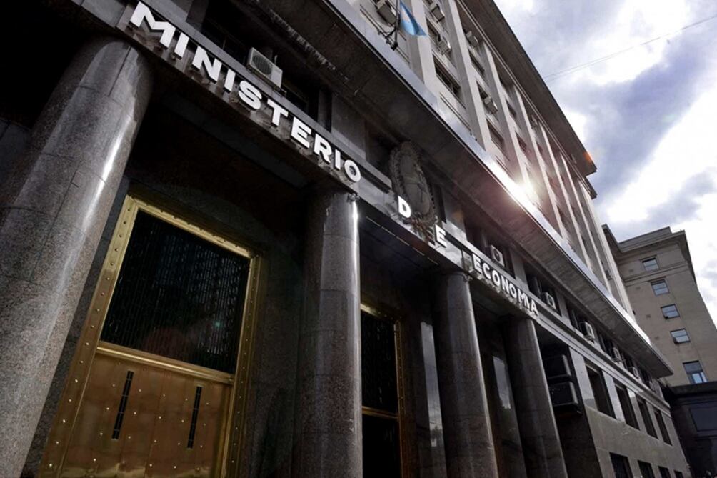 El déficit financiero fue de 708.603 millones.