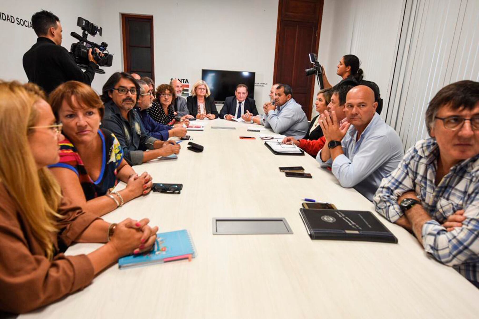 El encuentro fue presidido por la ministra Balagué en Santa Fe.