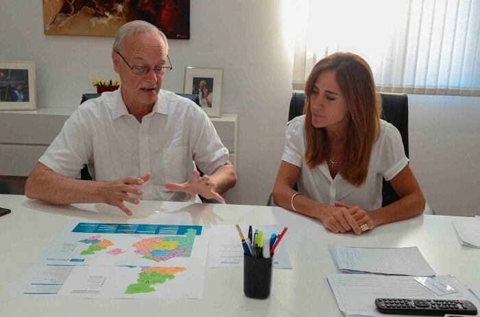 Victoria Tolosa Paz y Daniel Gollan, la cabeza de la lista del Frente de Todos en provincia de Buenos Aires.