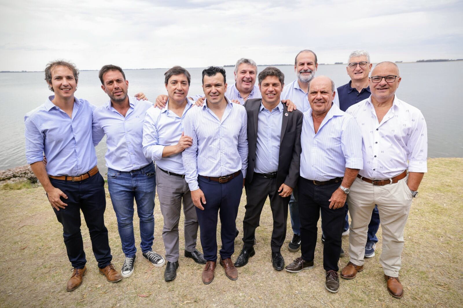 Axel Kicillof reunió a intendentes en Guaminí.