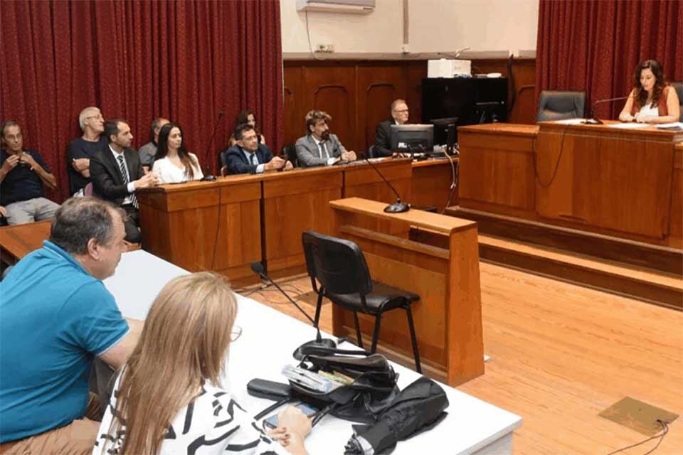 El juicio por jurados es obligatorio en  Santa Fe para cinco delitos.