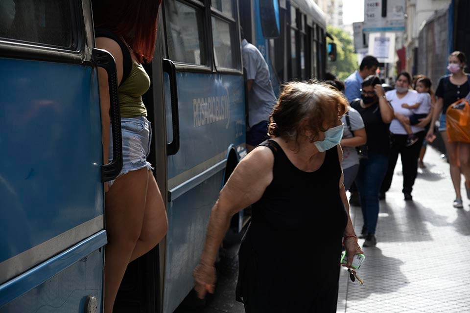 Miércoles y jueves podría no haber colectivos en las calles.