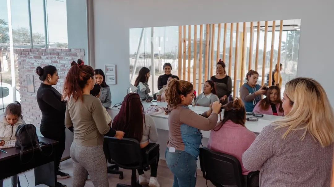 Área de peluquería del Espacio Comunitario Laboral del barrio Francisco II