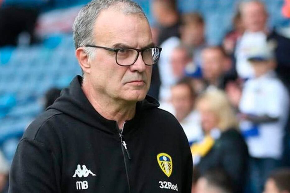 Marcelo Bielsa: "Me da mucha tristeza como se está deteriorando el fútbol".