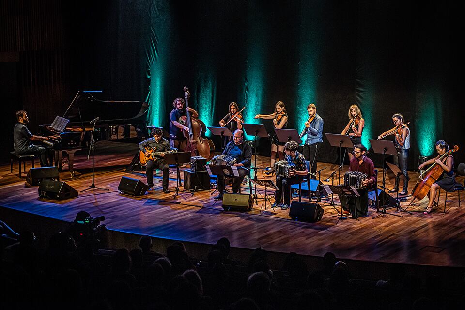 La formación tanguera se presentó por primera vez en 2014.