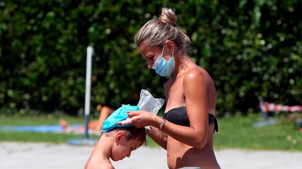 Coronavirus en verano: ¿por qué sigue circulando?