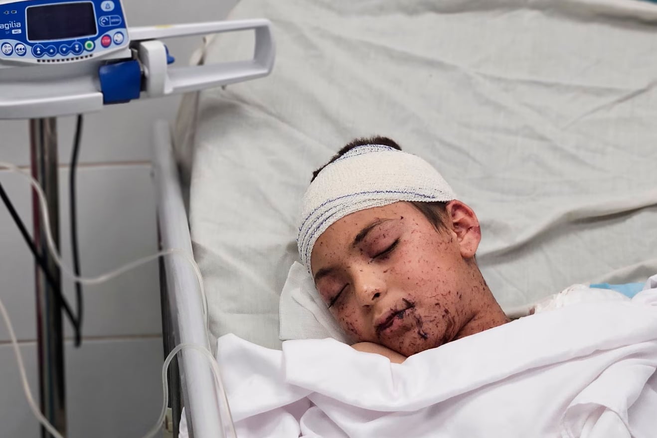 El único hijo sobreviviente de la pediatra Alaa al-Najjar.