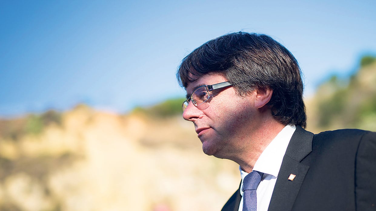 De cara al ultimátum que vence a las 10 de la mañana de hoy, nada indica que Puigdemont vaya a dar marcha atrás.