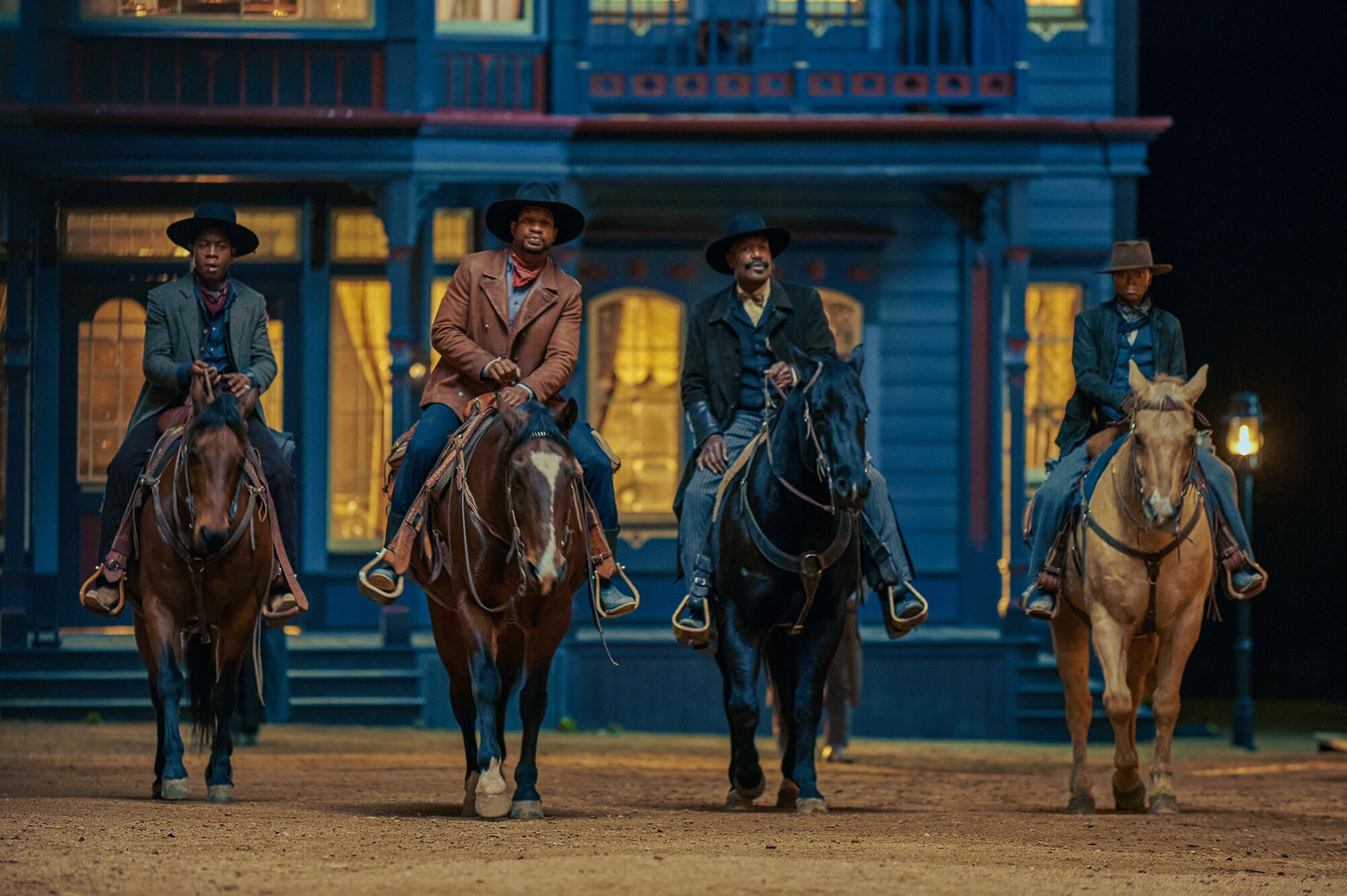 El elenco está integrado por una larga lista de talentos afroamericanos y afrobritánicos.