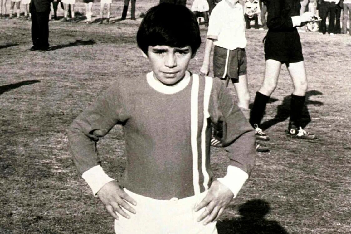 Diego Maradona, en sus épocas de Cebollita.