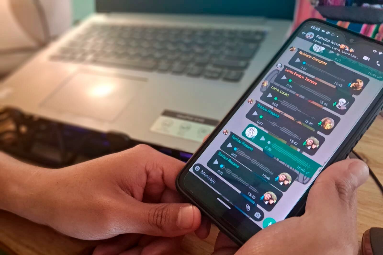 Que esta barra whatsappera...