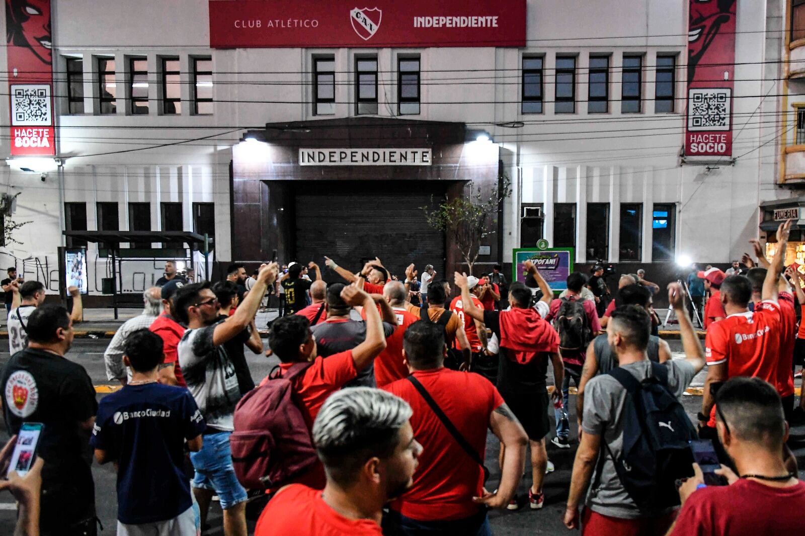 Los representantes de los socios votarán en la Asamblea que se hará en la sede de la Avenida Mitre