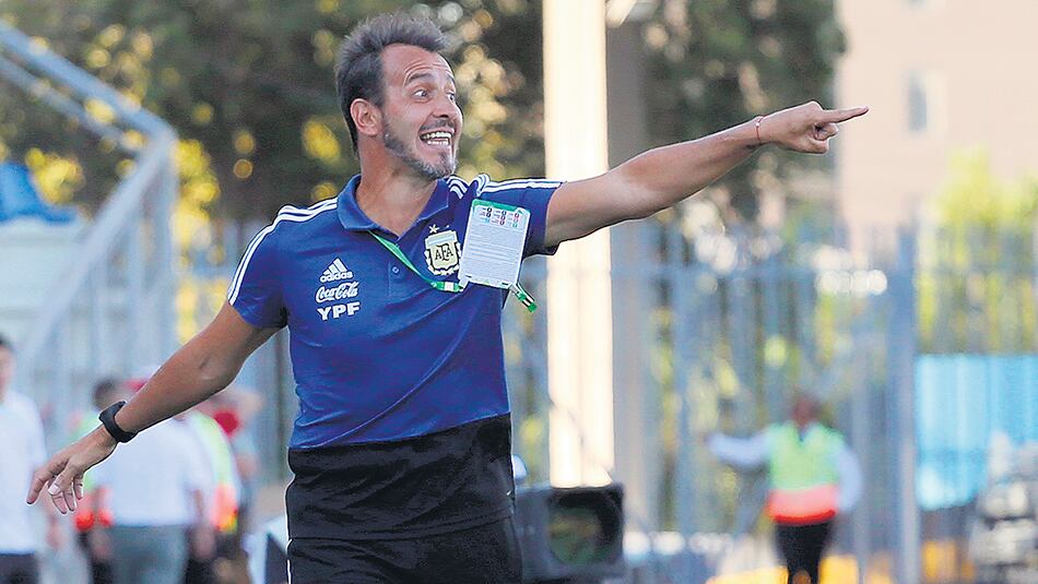 Fernando "Boca" Batista, el DT viene de ser campeón en los Panamericanos de Lima.