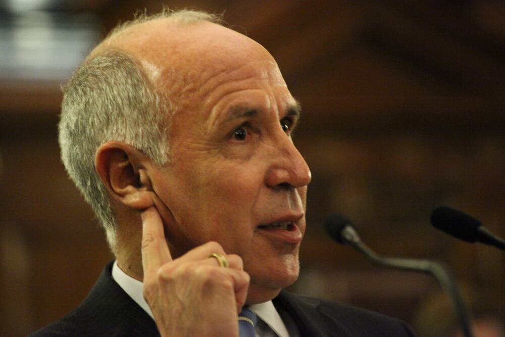 Lorenzetti busca desvincularse del escándalo por la difusión de escuchas.