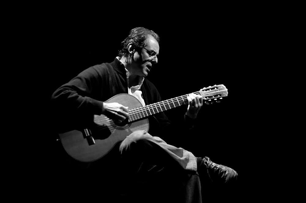 Jorge Fandermole será secundado por Fernando Silva en bajo y violonchelo.