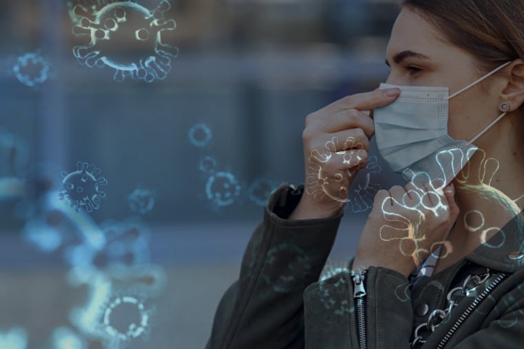 La OMS advirtió que el coronavirus podría transmitirse por el aire en determinadas condiciones.