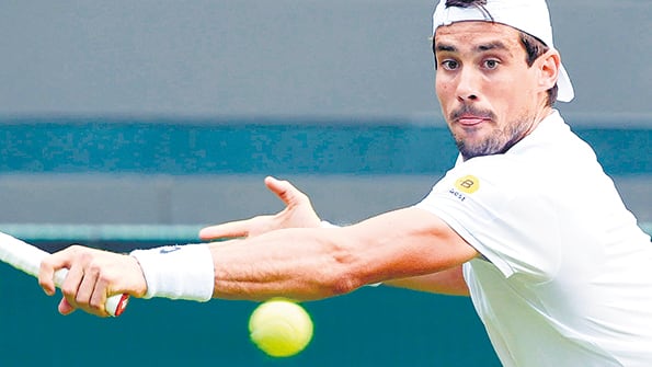 Pella perdió los dos primeros sets y estaba arriba en el tercero.