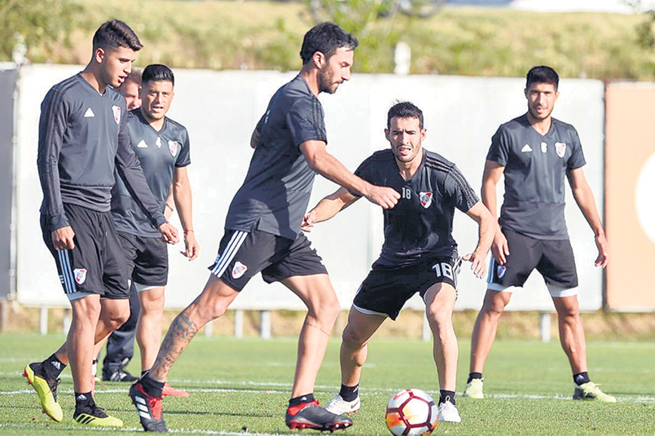 River ya está en Brasil, donde esta noche jugará el partido de vuelta ante Gremio.