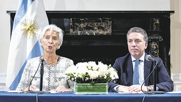 El endeudamiento fue una constante del gobierno de Cambiemos, que derivó en una alta dependencia del FMI.