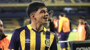 Juan Giménez volvió tras jugar el Sudamericano Sub 20.