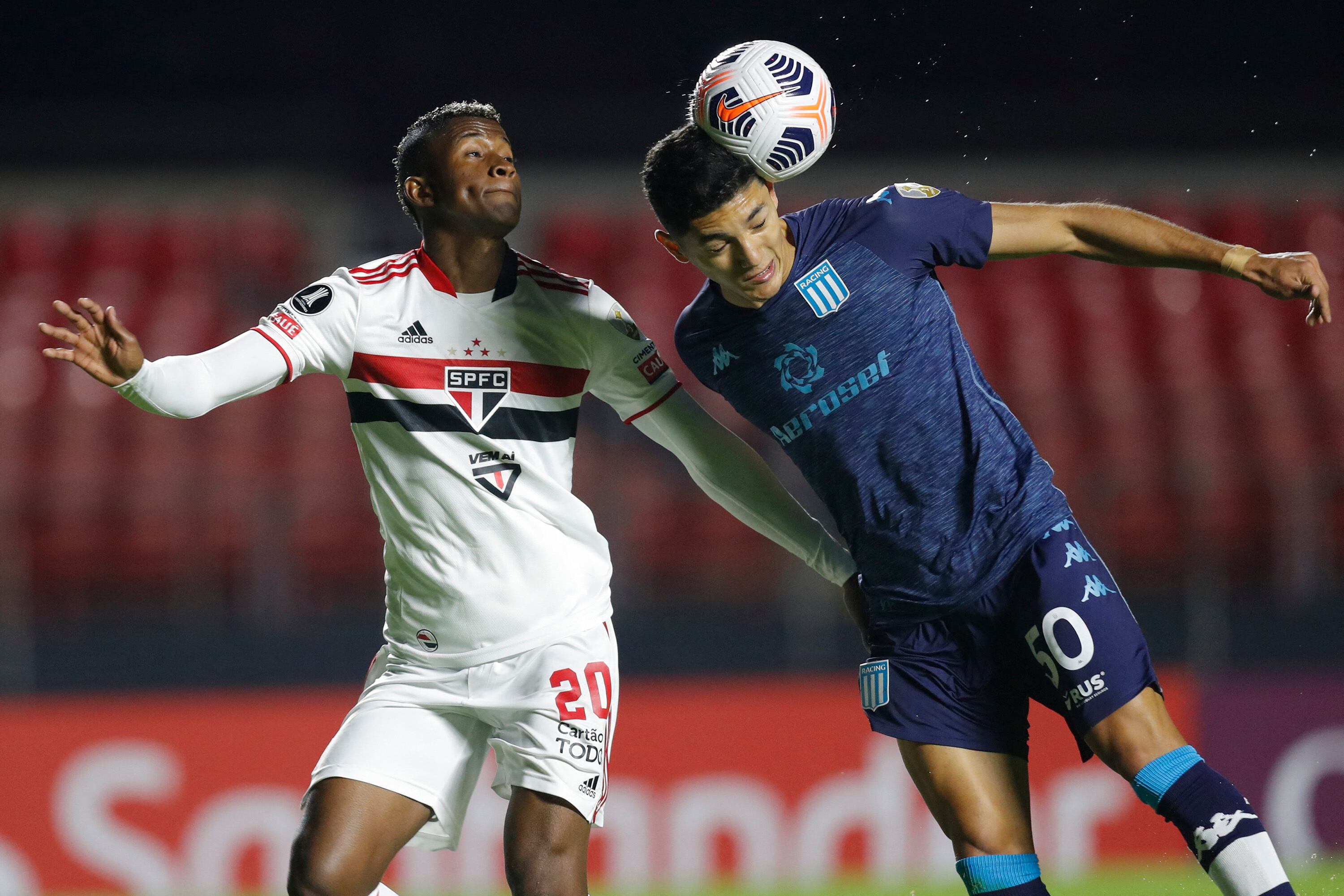 El equipo de Avellaneda presentó a muchos suplentes